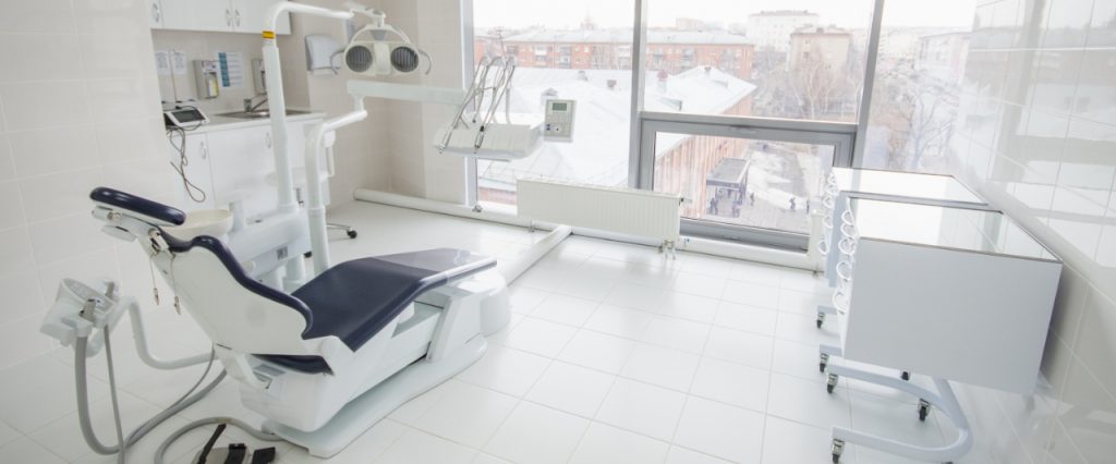 Dental clinic reduces fallow time to 20 minutes with Rensair air purification